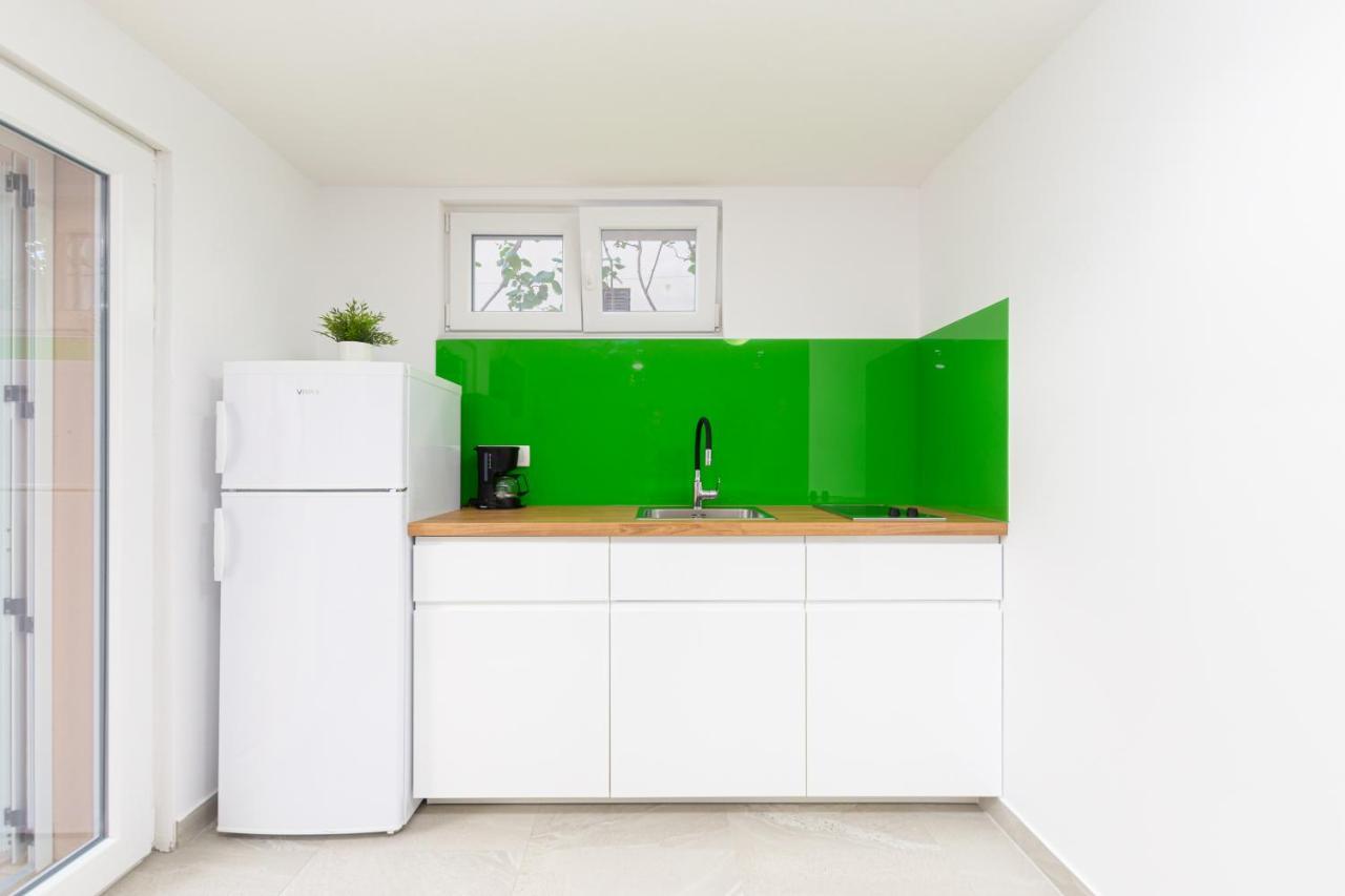 Studio Apartment Mali Medulin Exteriör bild